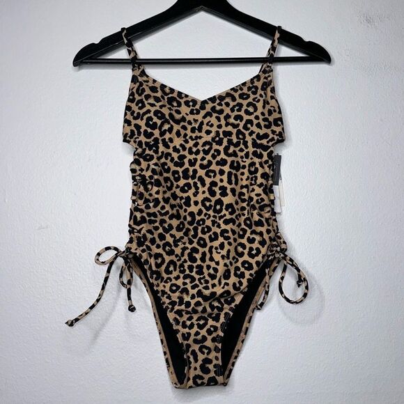 SALT & COVE Juniors Lace-Up-Sides One-Piece Swimsuit Size XS - Picture 3 of 13